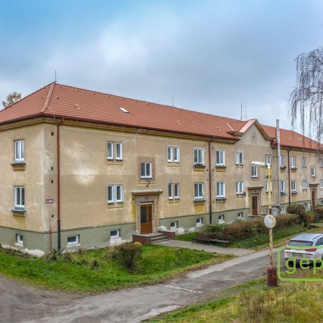 Fotografie nemovitosti - Prodej bytu 3+1 Odolena Voda/OV/byt po rekonstrukci/dva sklepy